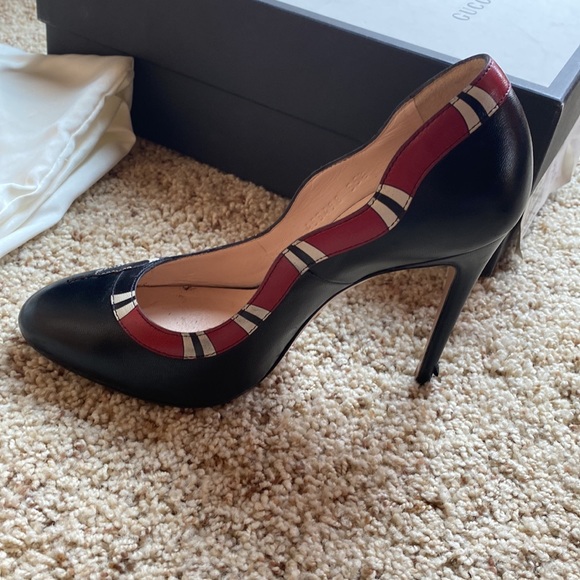 Gucci king snake stilettos (open to offers) - Picture 6 of 14